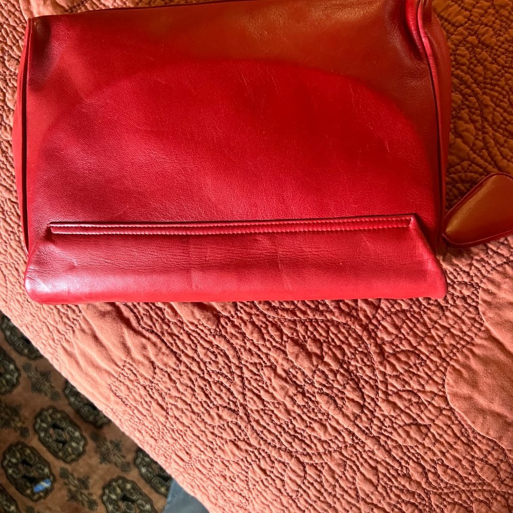 Vintage pre-1980 Calvin Klein purse/clutch with removable strap - Picture 2 of 7